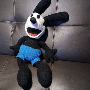 Disney Park Oswald The Lucky Rabbit Plush Stuffed Animal Knit Crochet 24" Toy